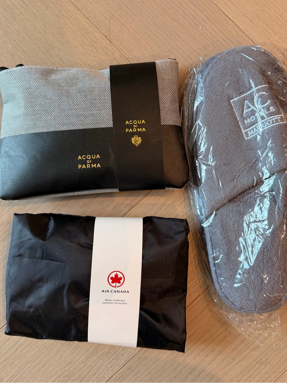 Acqua Di Parma Black and Gray Toiletry Bag Set